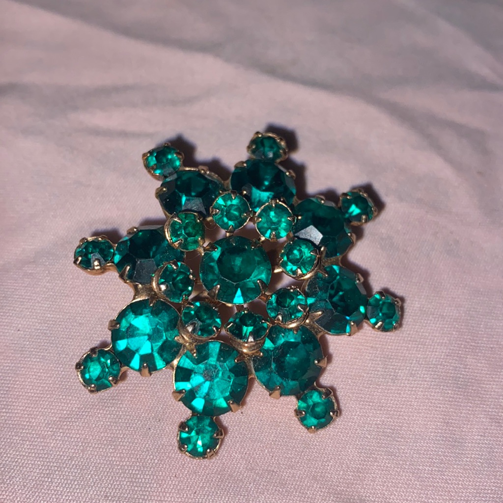 Vintage Juliana Rare Style Green Stone Brooch Pm 1675